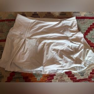 white lululemon lost in pace skirt size 8
